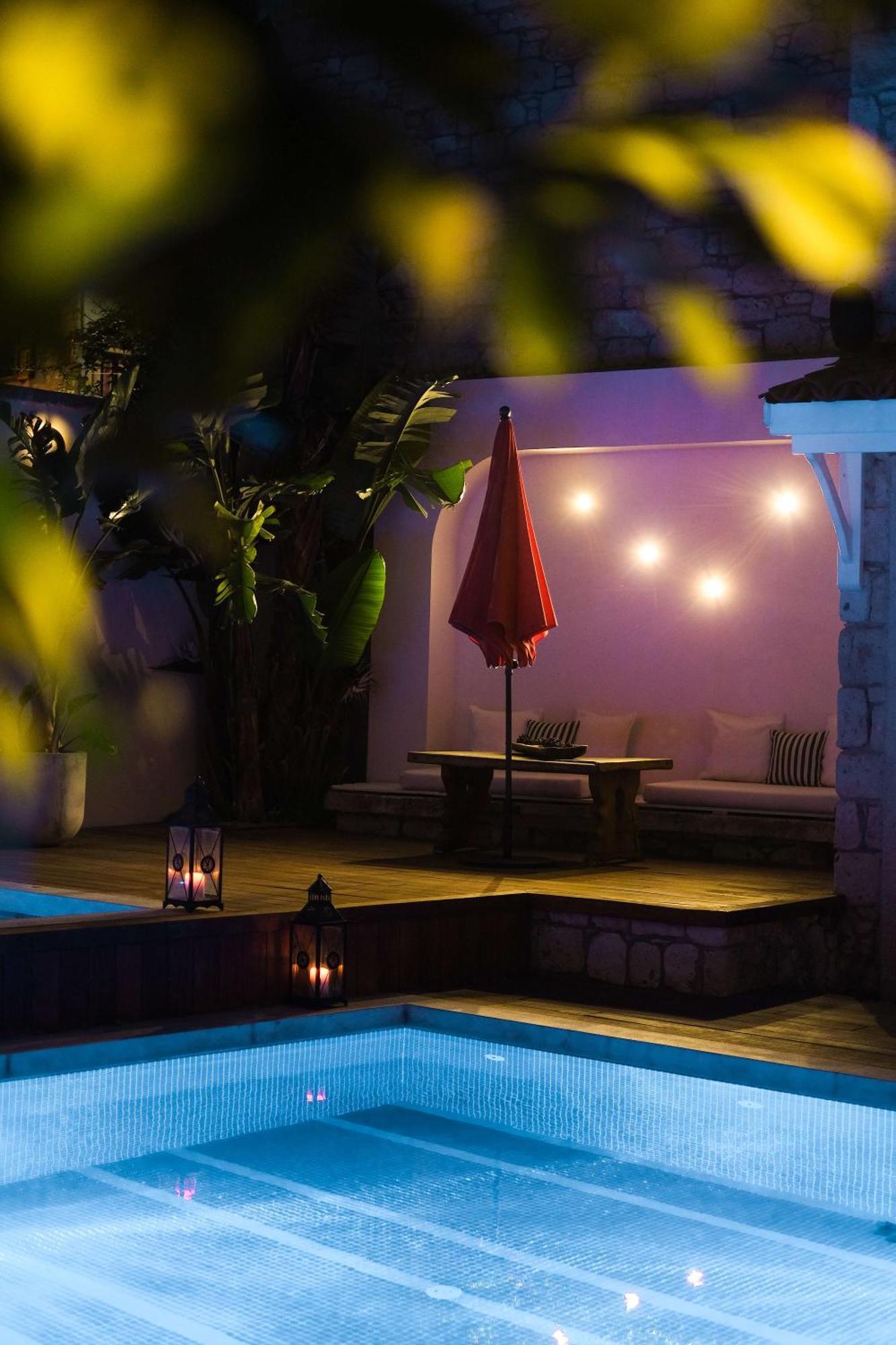 Viento Alacati Hotel (Adults Only) Ngoại thất bức ảnh